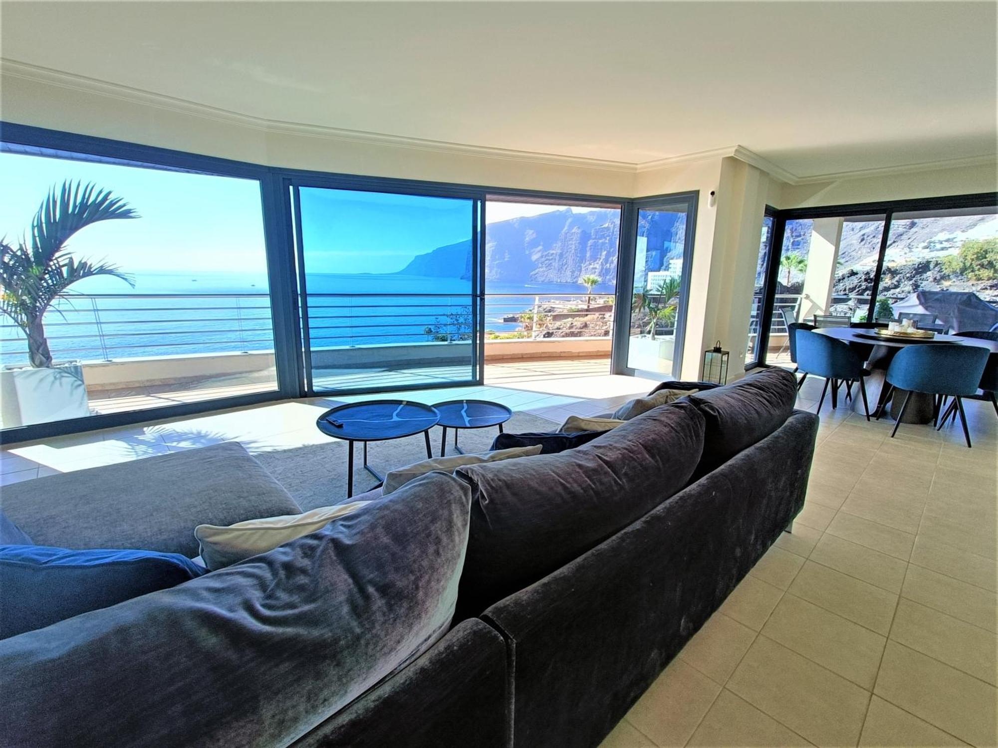 Luxury Los Gigantes Apartment Puerto de Santiago  Exterior photo